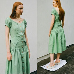 HOUSE OF SUNNY Rustic Cold Shoulder Dress Garden Green